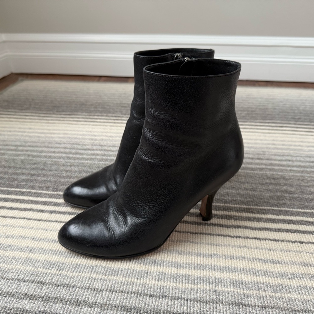 PRADA black leather Heel Boots.. sz 7